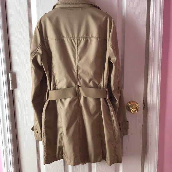 Woolrich Trench Coat - Picture 3 of 8